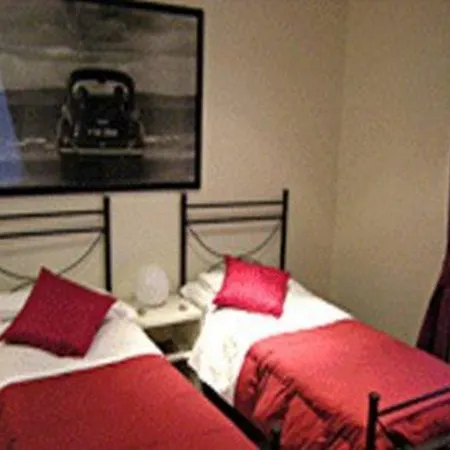 Hotel House Cecilia 3*